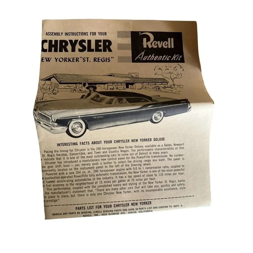 Revell Authentic Kit - '56 Chrysler New Yorker St. Regis - Vintage Model Car Kit